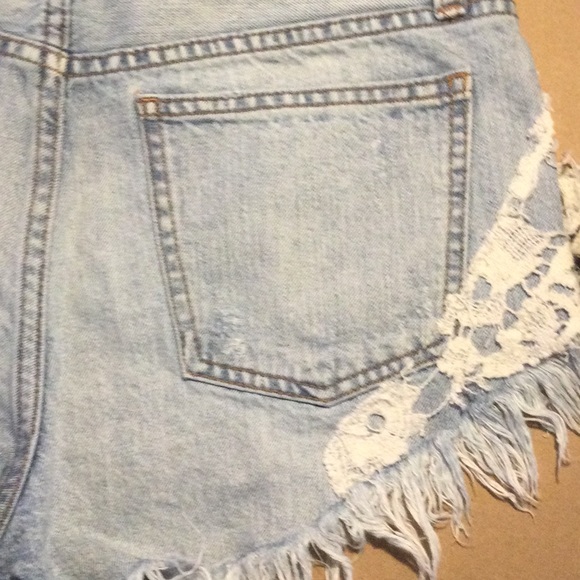 We The Free Good Vibes Lace Shorts - Picture 11 of 12